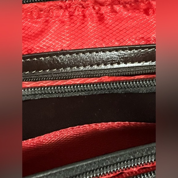 MC Marc Chantal Brown Faux Alligator Women’s Purse - Picture 6 of 14